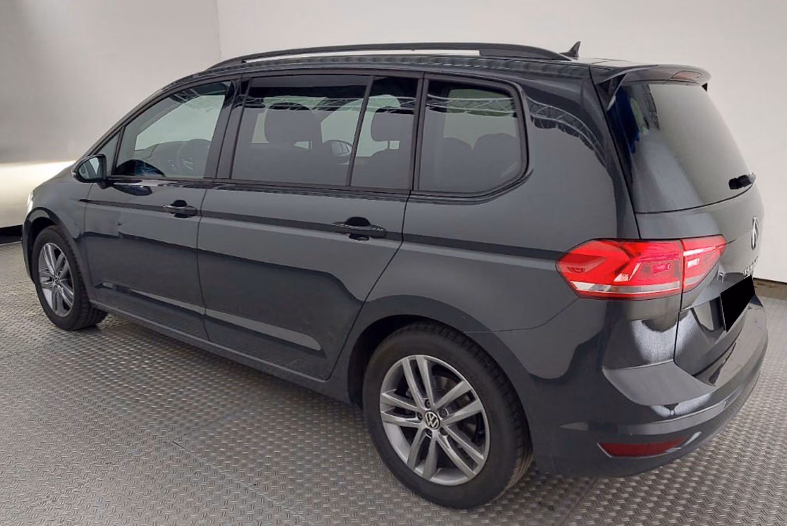 Volkswagen Touran 1,5 IQ.LIGHT+Kamera+Panorama+7-Sitzer+AHK, миниатюра 4