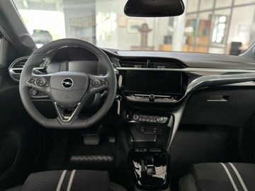 Fotografie 16 des Opel Corsa 1.2 Direct Injection Turbo Hybrid 48 V YES