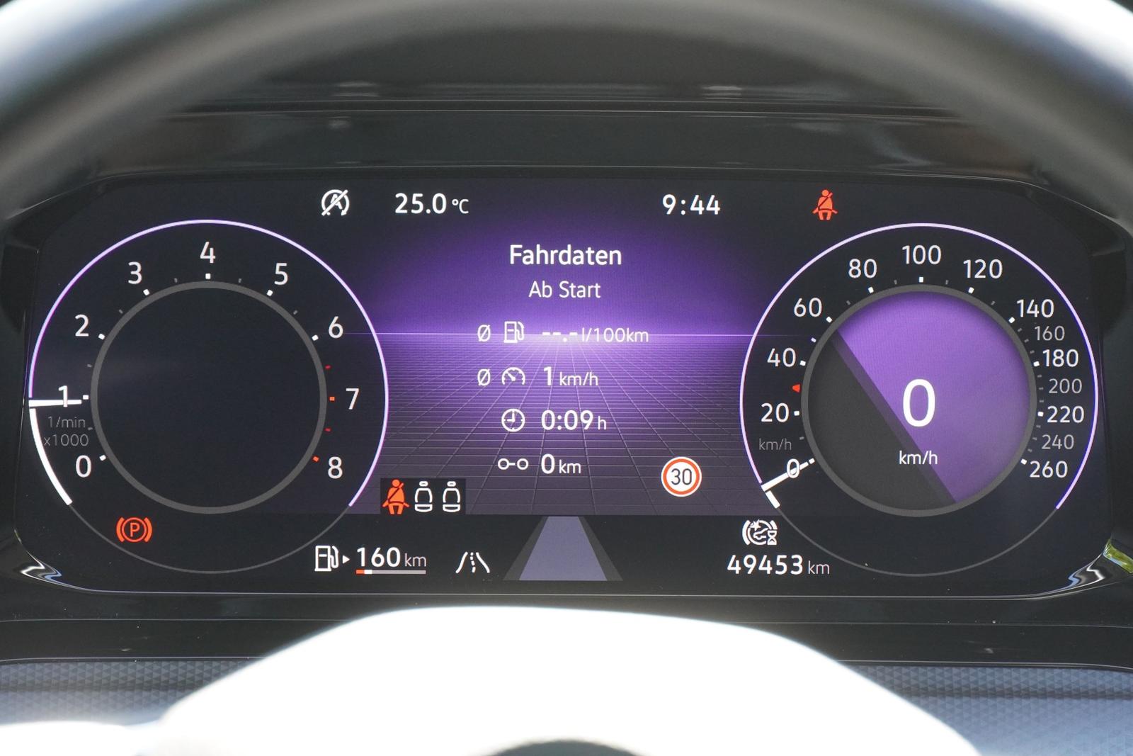 Volkswagen Golf VIII 1.5 TSI Active LED ACC Standheizung, миниатюра 21
