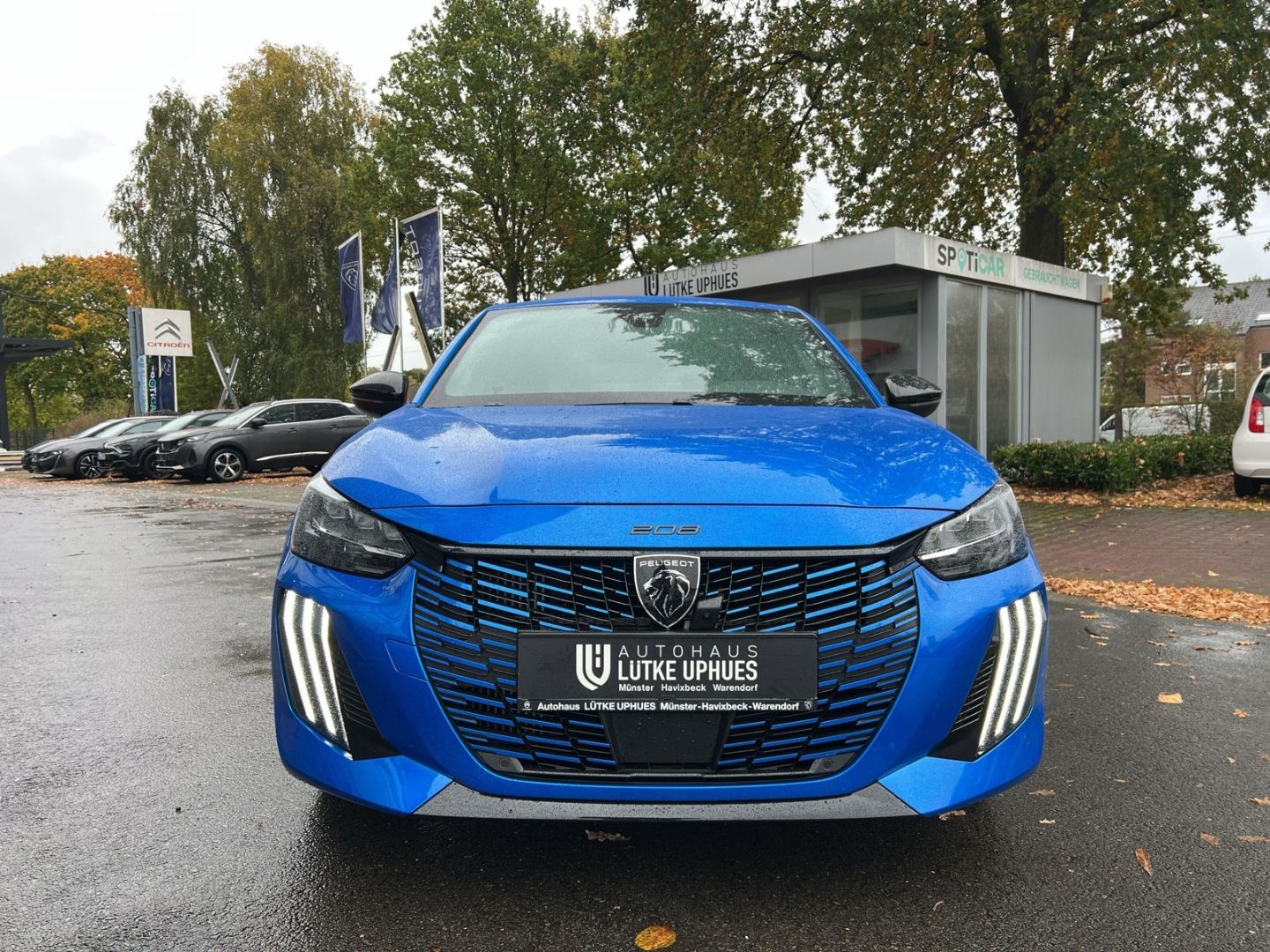 Fahrzeugabbildung Peugeot 208 GT PureTech 100 Navi 360 Kamera DAB SHZ ACC