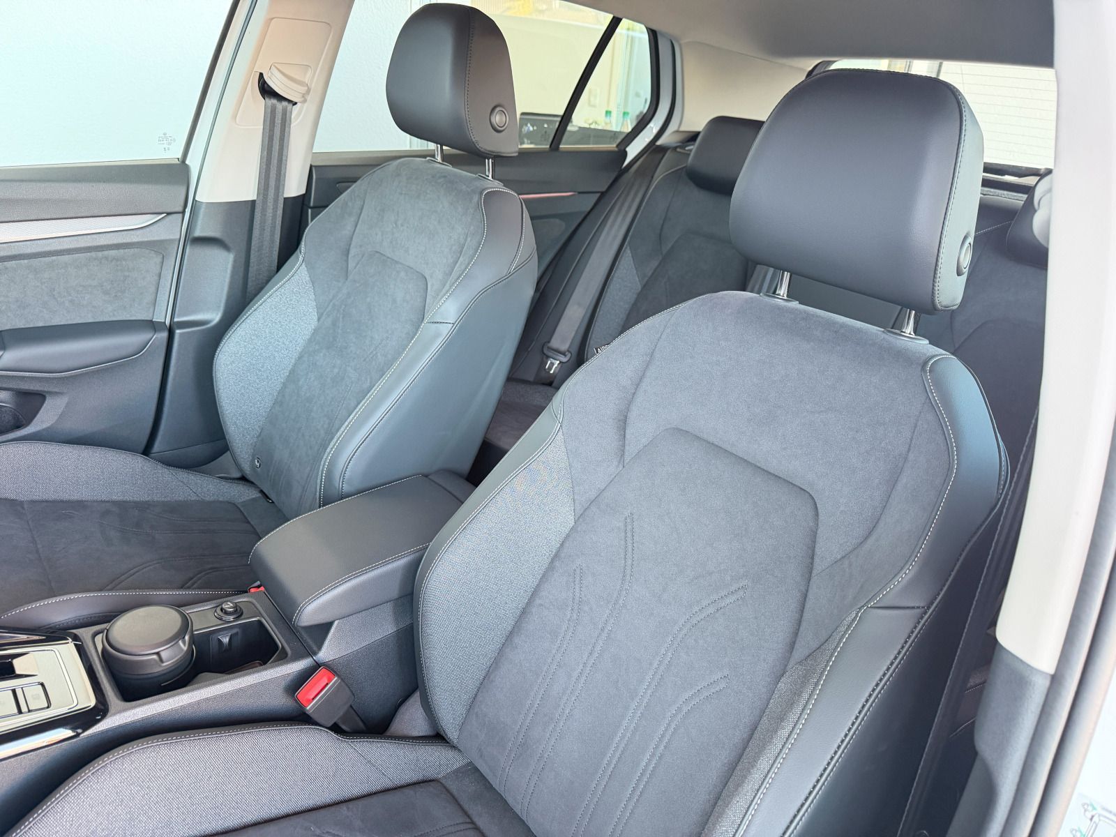 Volkswagen Golf - Bild 12