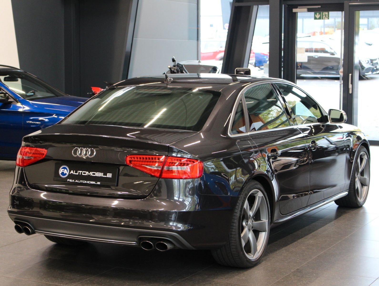 Fahrzeugabbildung Audi S4 3.0 TFSI quattro ABT 435 PS+Leder+Kamera+SHZ