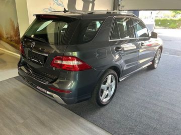 Mercedes ML 350 - 5