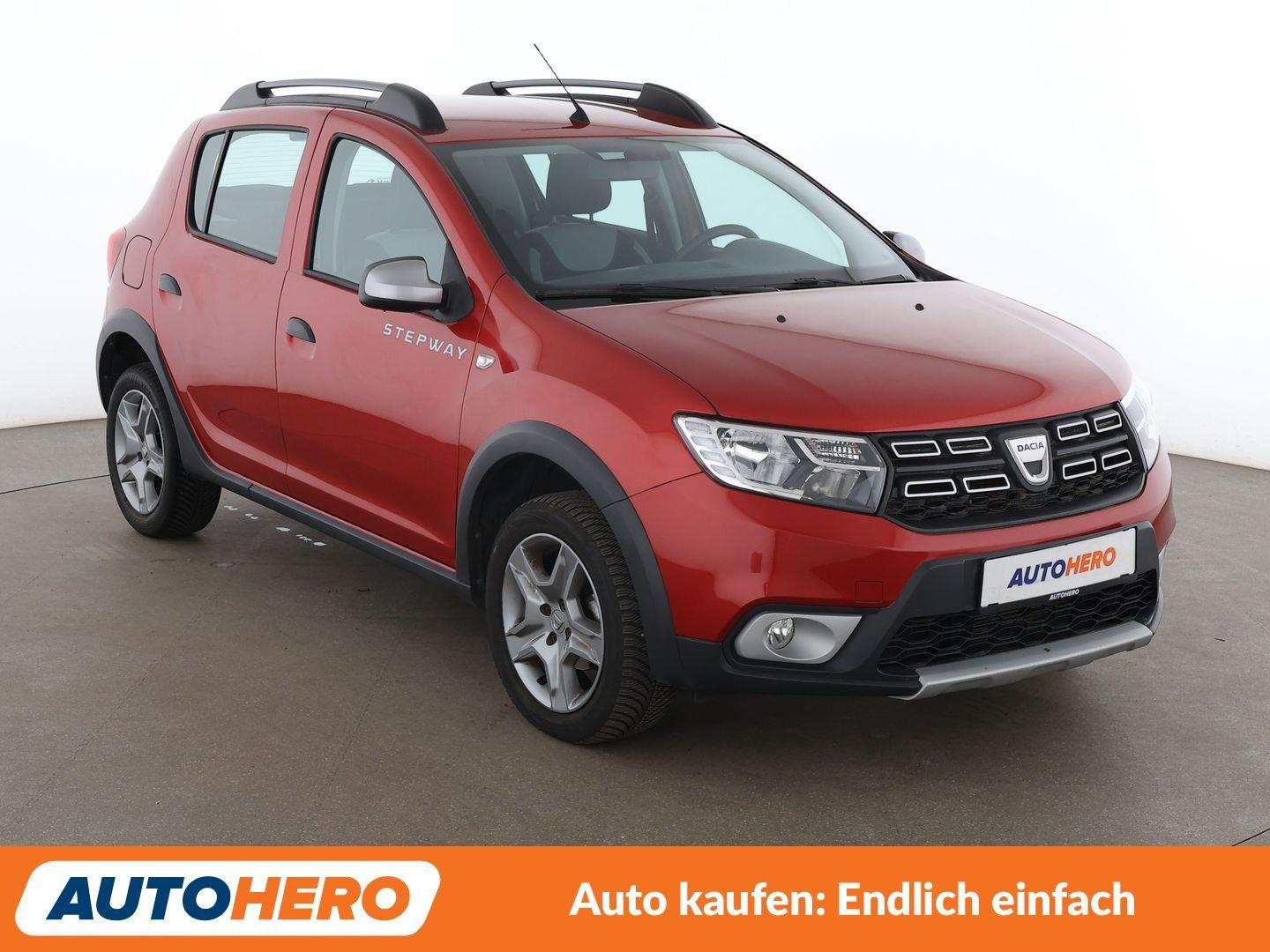 Dacia Sandero 0.9 TCe Stepway Celebration Aut.*NAVI*