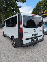Renault Trafic TÜV NEU*12-M-GARANTIE*9-SITZER* - Renault Trafic Gebrauchtwagen in Berlin