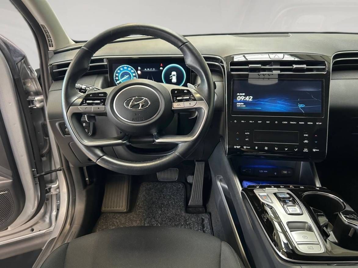 Fahrzeugabbildung Hyundai TUCSON Hybrid Panoramadach