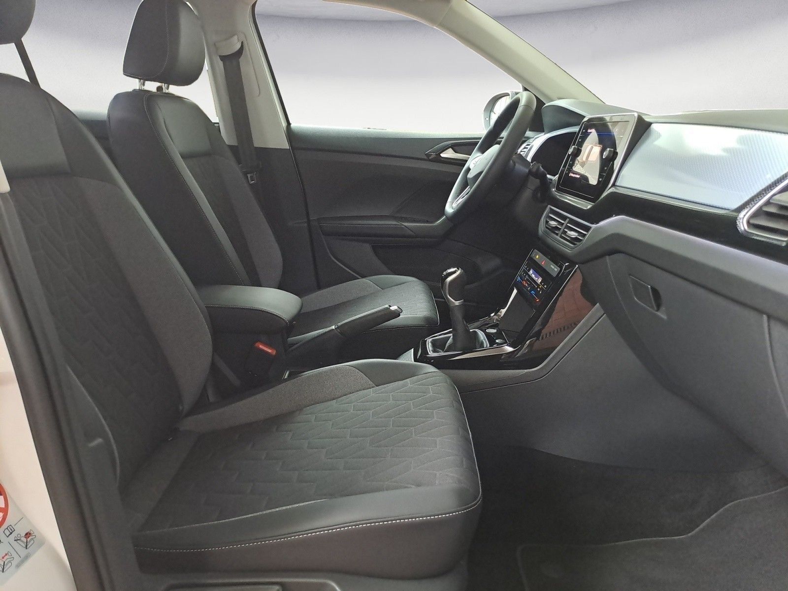 Volkswagen T-Cross - Bild 9