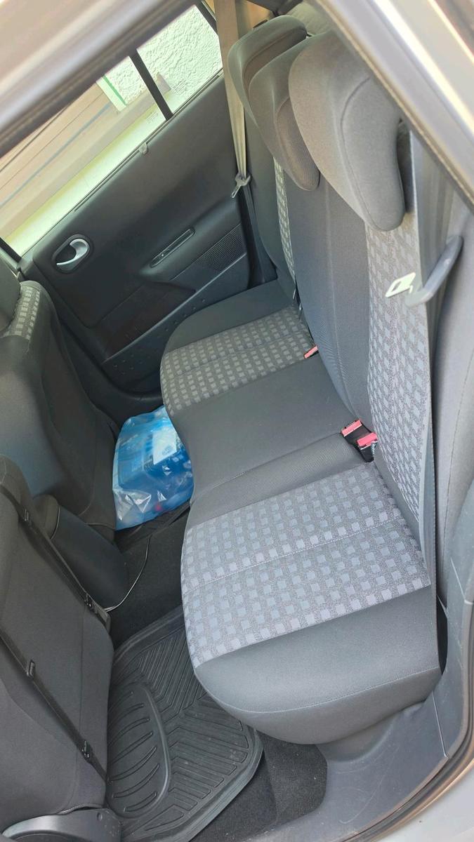 Renault Megane 2009 — photo 7