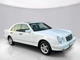 Mercedes-Benz E 200*Klima*HU/AU Neu*Garantie*Schiebe-Dach - Mercedes-Benz E 200 aus 1998