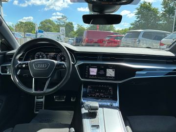 Fahrzeugabbildung Audi A7 Sportback 50 TFSI e Quattro 2x S Line 20"