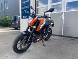 KTM  125 Duke ORANGE / SCHWARZ - KLEINKRAFTRAD
