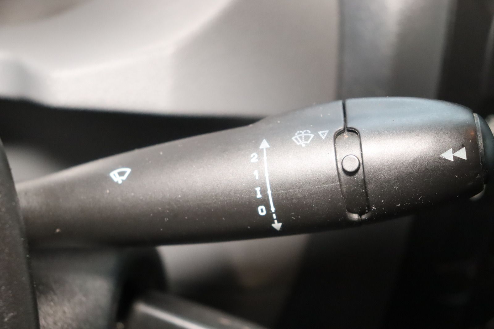Fahrzeugabbildung Peugeot Expert Tepee 1.6HDI COOL 8 Sitzer