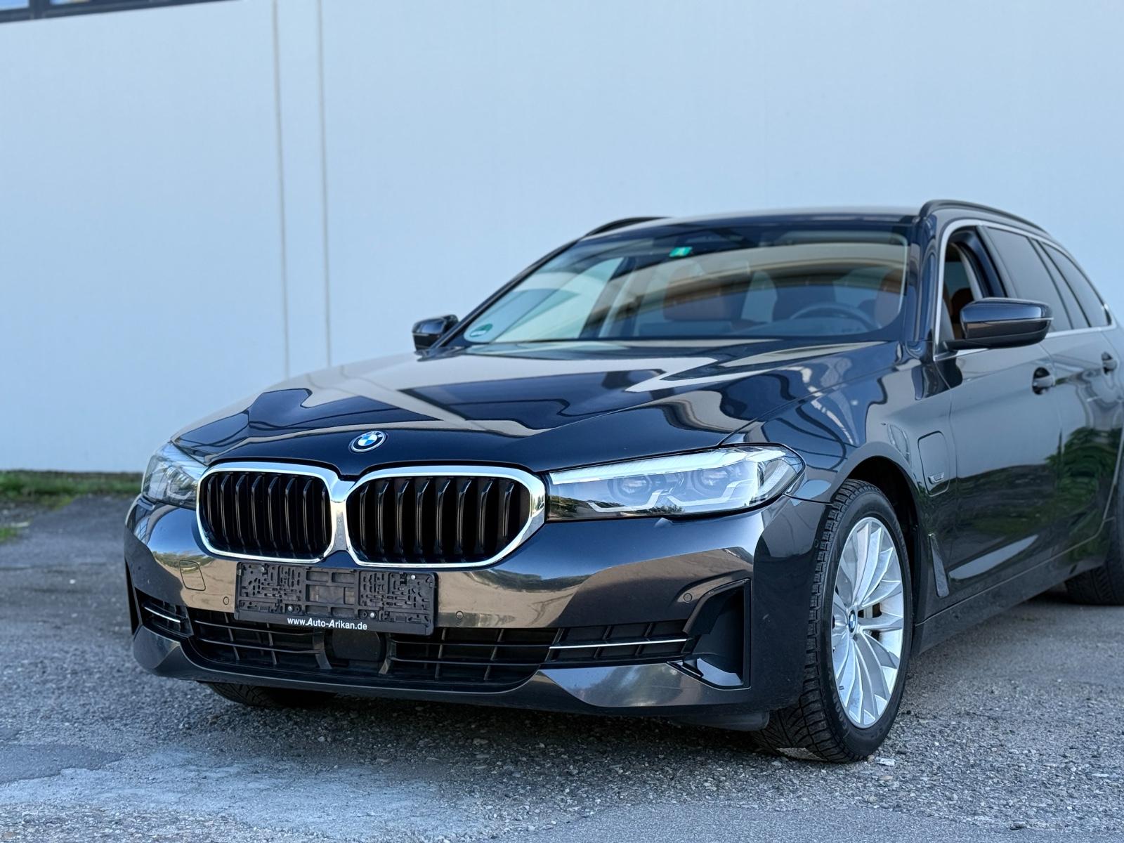 BMW 5 Touring 530 e xDrive LED/ACC/Massage/Leder/