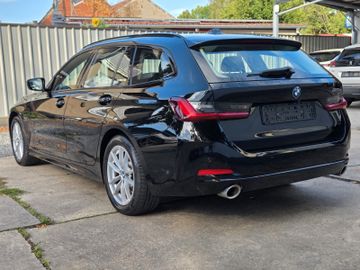 BMW 320 - 4