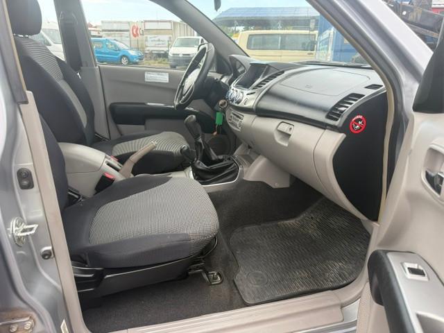 Mitsubishi L200 Invite Doppelkabine 4WD