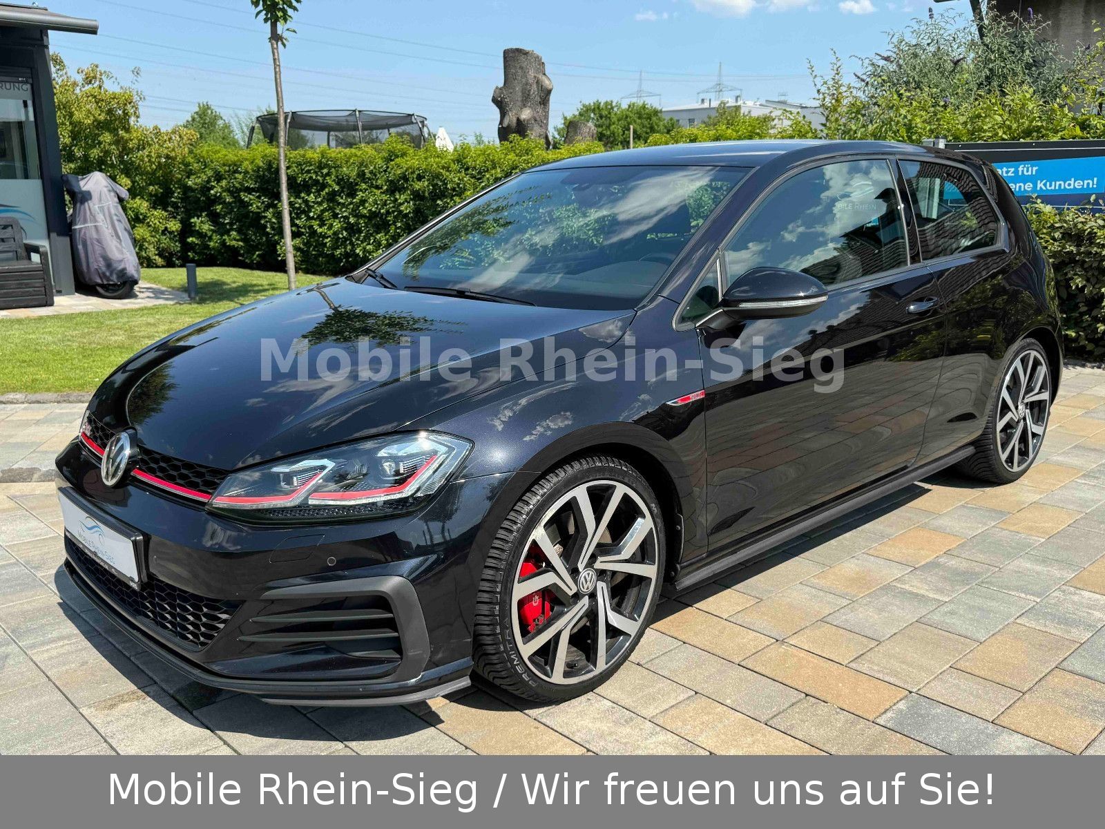 VW Golf GTI Performance *19Zoll*LED*Navi*Dynaudio*DSG*