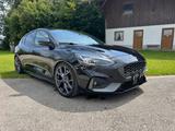 Ford Focus 2,3 EcoBoost ST Styling-Paket ST Styli... - Ford Focus: Styling