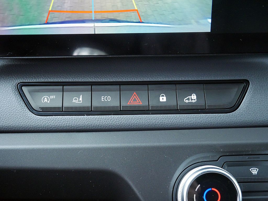 Fahrzeugabbildung Renault Master FWD Kasten L2H2 3.5to dCi 130 PDC AHK LED