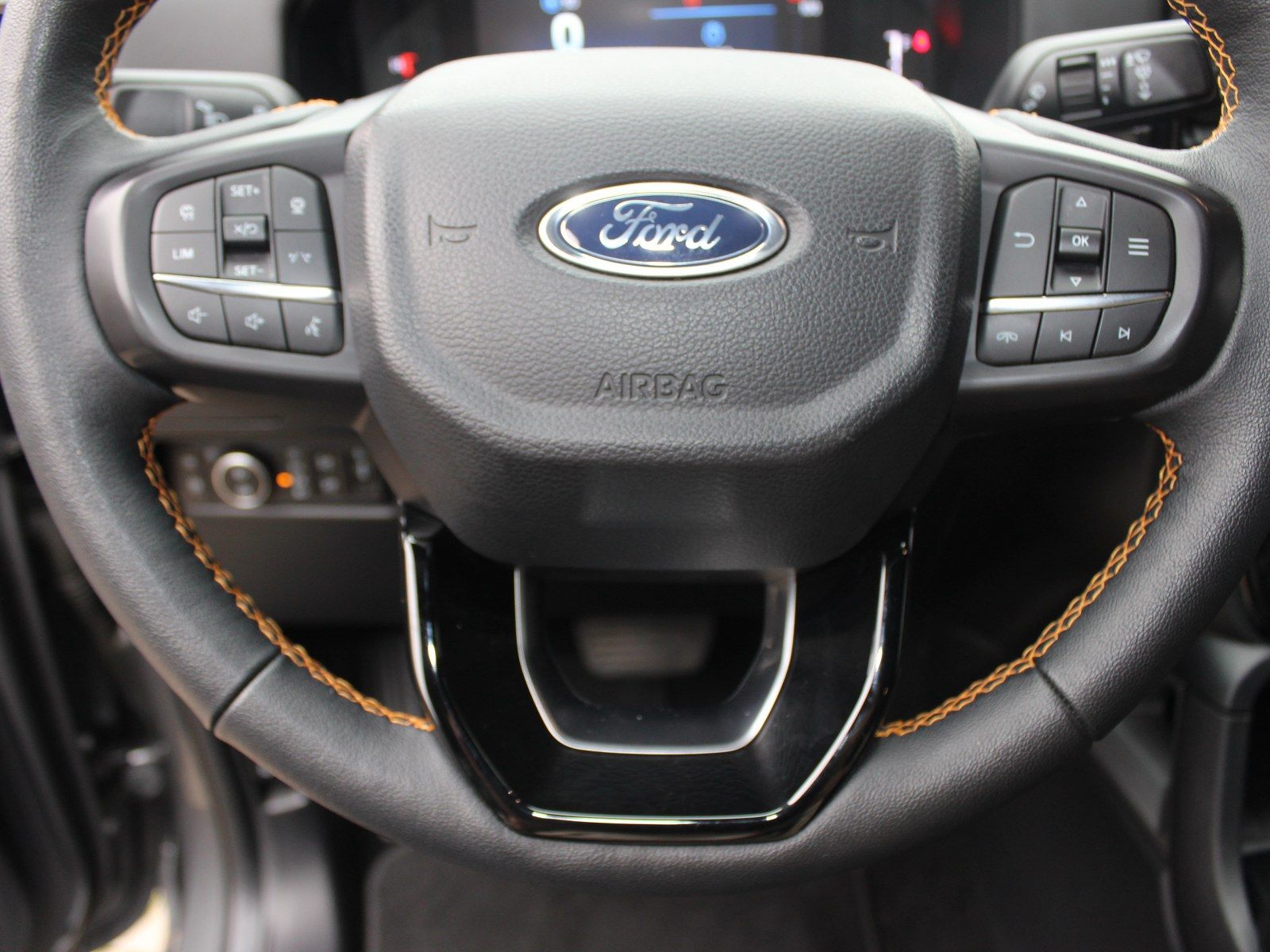 Fahrzeugabbildung Ford Ranger Plug-in-Hybrid Wildtrak e4WD Doppelkabine