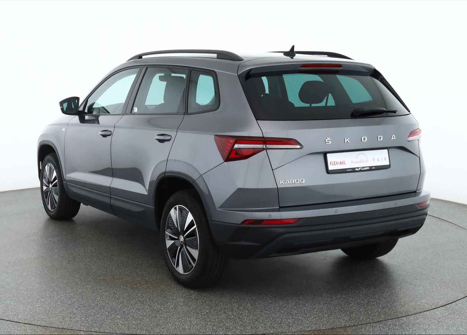Skoda Karoq 1.0 TSI Tour LED Navi 4x Sitzheizung DAB imagem 3