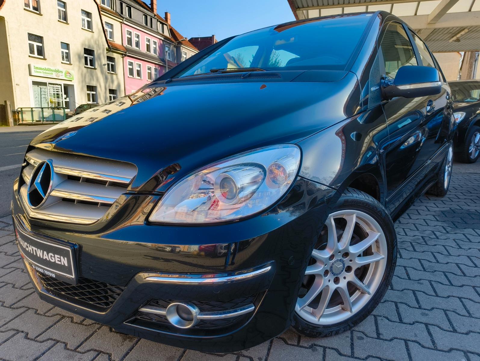 Mercedes-Benz B 180 1.7 +Klima+SHZ+Navi+8-fach bereift