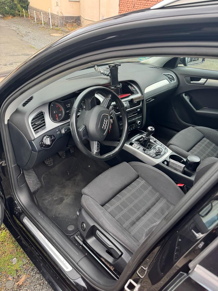 Audi A4 2015 — photo 5
