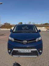 Toyota Proace (Verso) 1,5-l-D-4D 88kW L1 Family Family - Toyota Gebrauchtwagen in Aachen