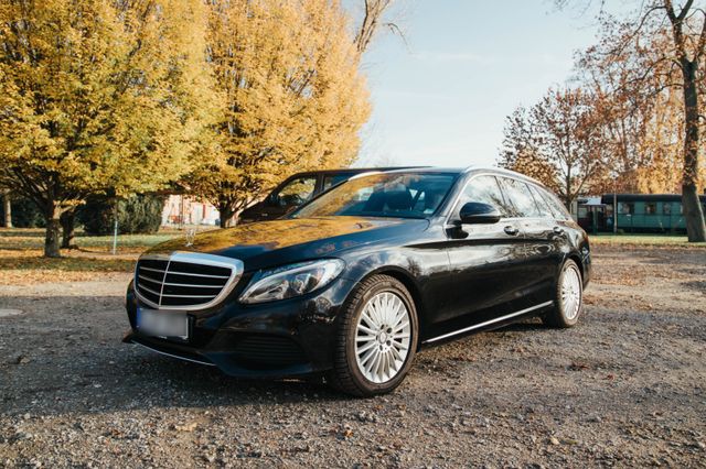 MERCEDES-BENZ C 220 d T EXCLUSIVE Burmester, Luftfederung