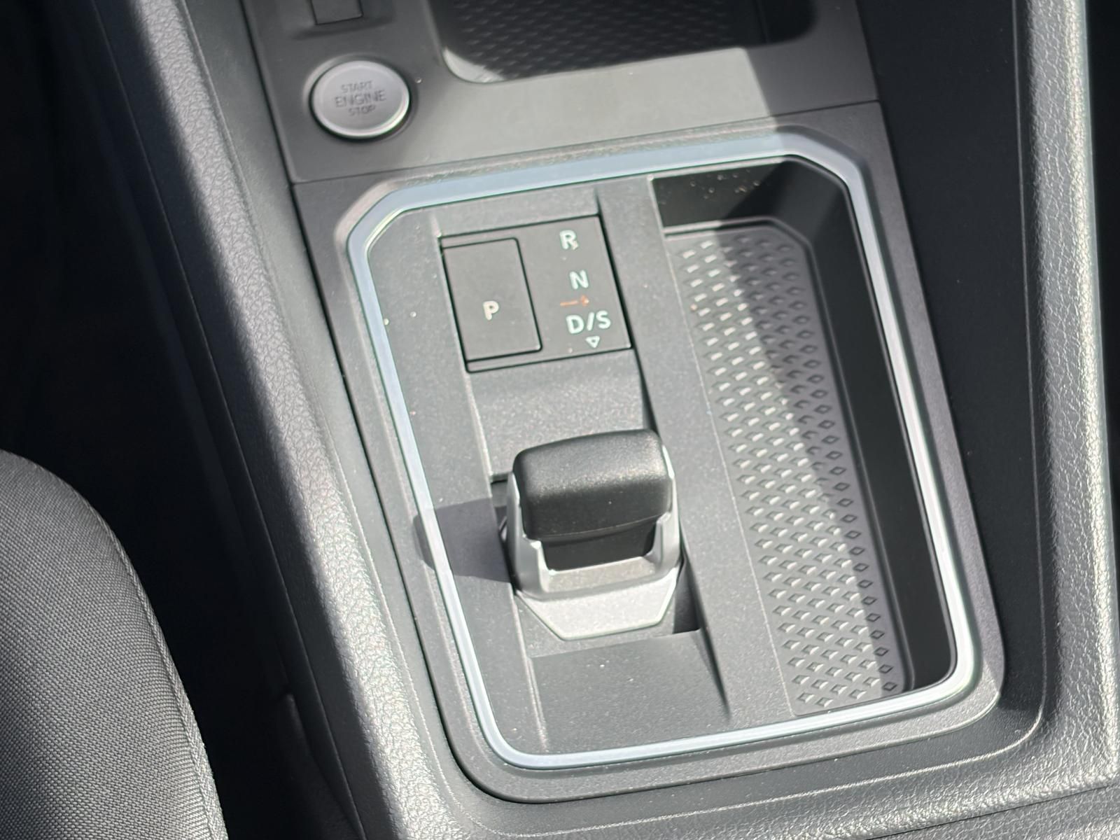 Ford Grand Tourneo - Bild 30
