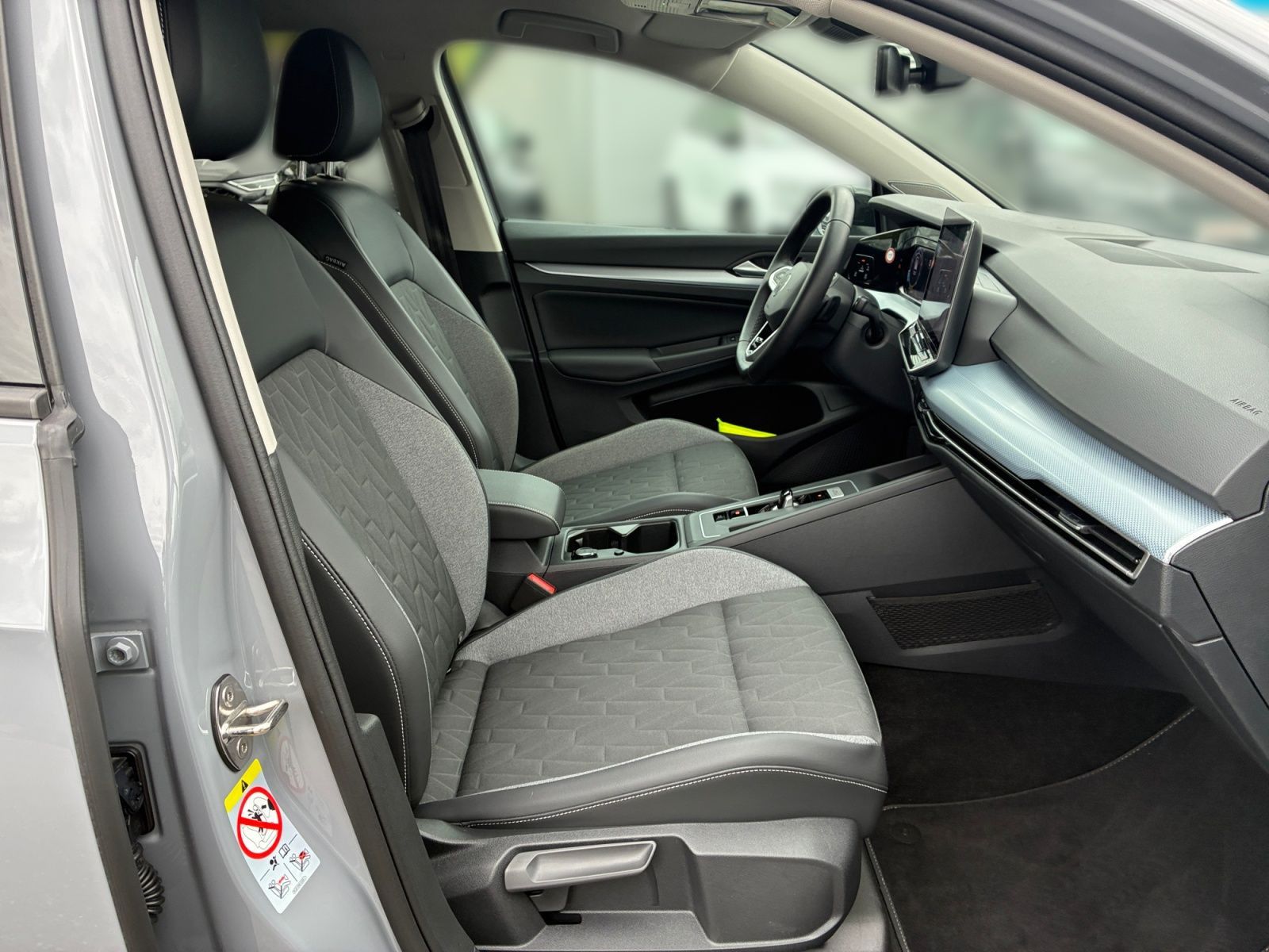 Volkswagen Golf - Bild 16