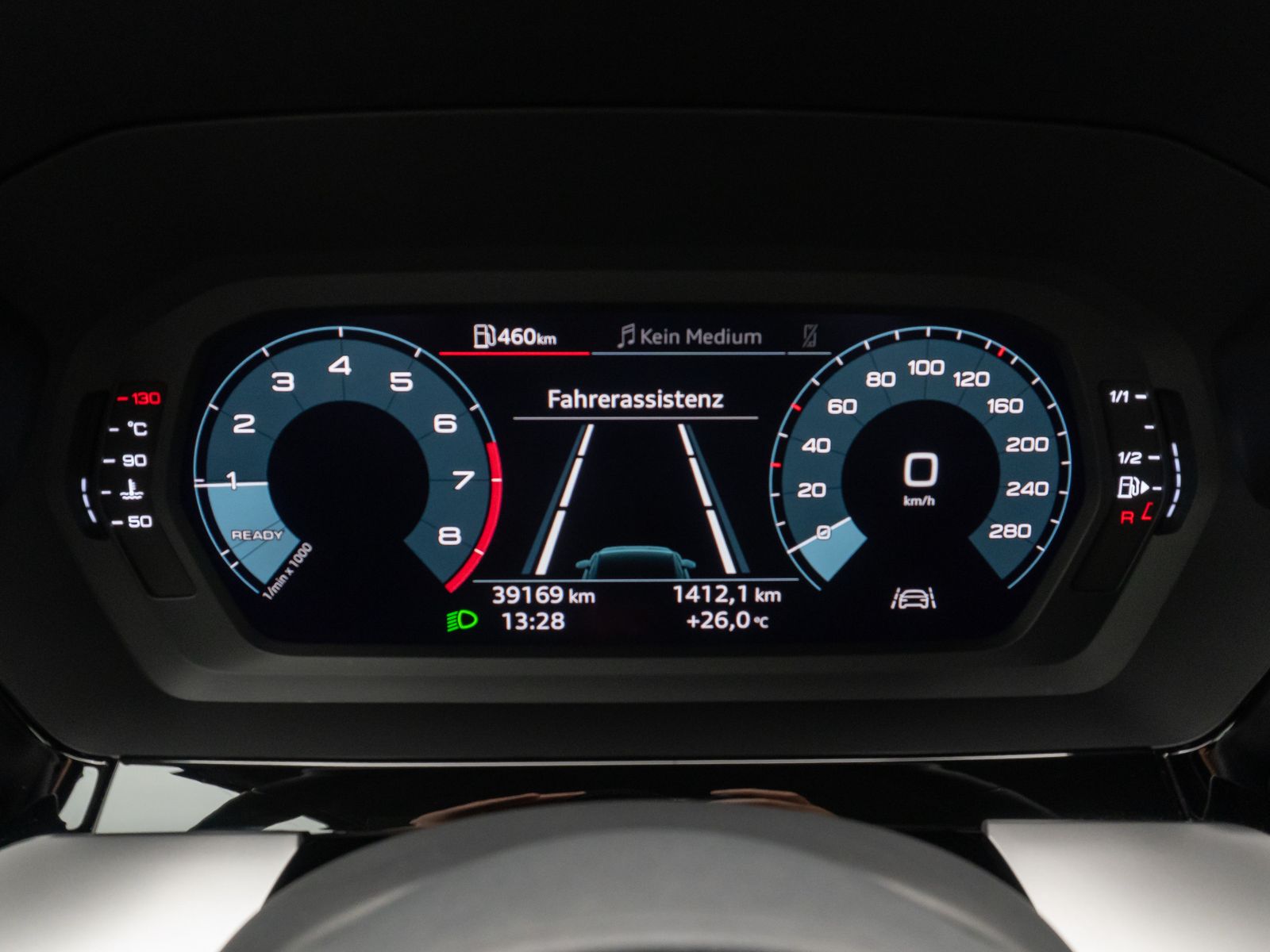 Fahrzeugabbildung Audi A3 35 TFSI Sportback LED PDC Sound Tempomat AHK