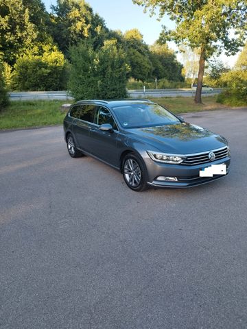 VW Passat Variant 2.0 TDI DSG,ACC ,LED , Neu TÜV...