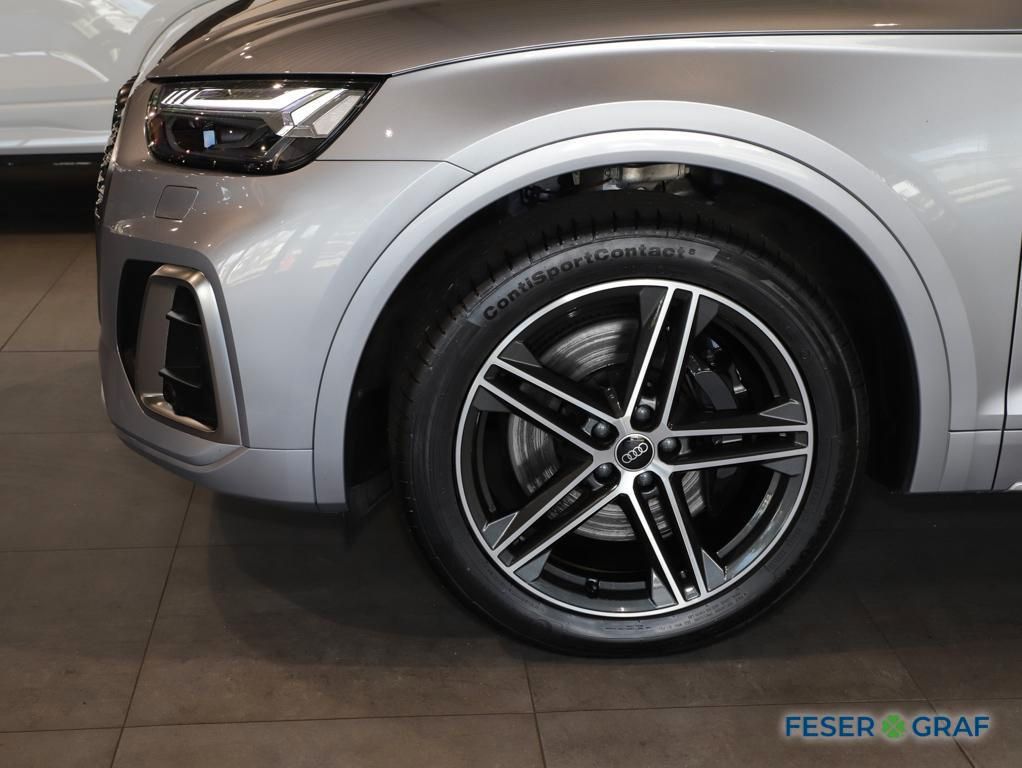 Audi SQ5 3.0 TDI qu. AHK B&O Luftf. Matrix Standh 20" foto 3