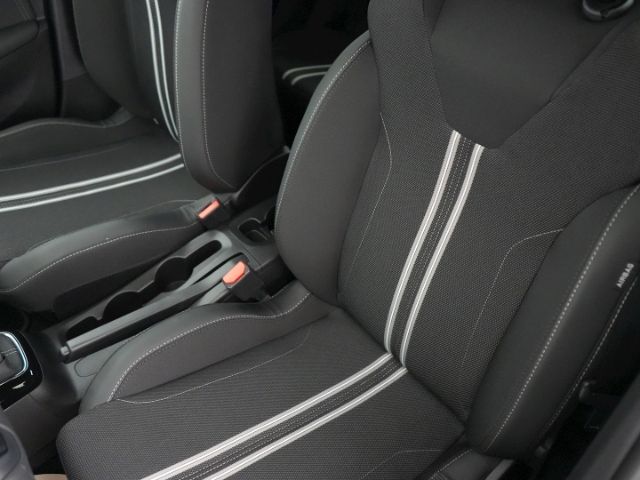 Corsa F FACELIFT YES+SITZHEIZUNG+LED-SCHEINWERFE