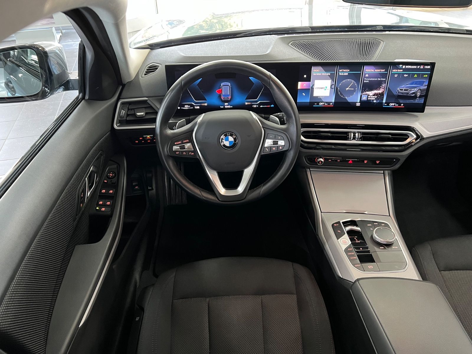 BMW 318 d Touring Driving Assistant+Curved+FACE foto 13