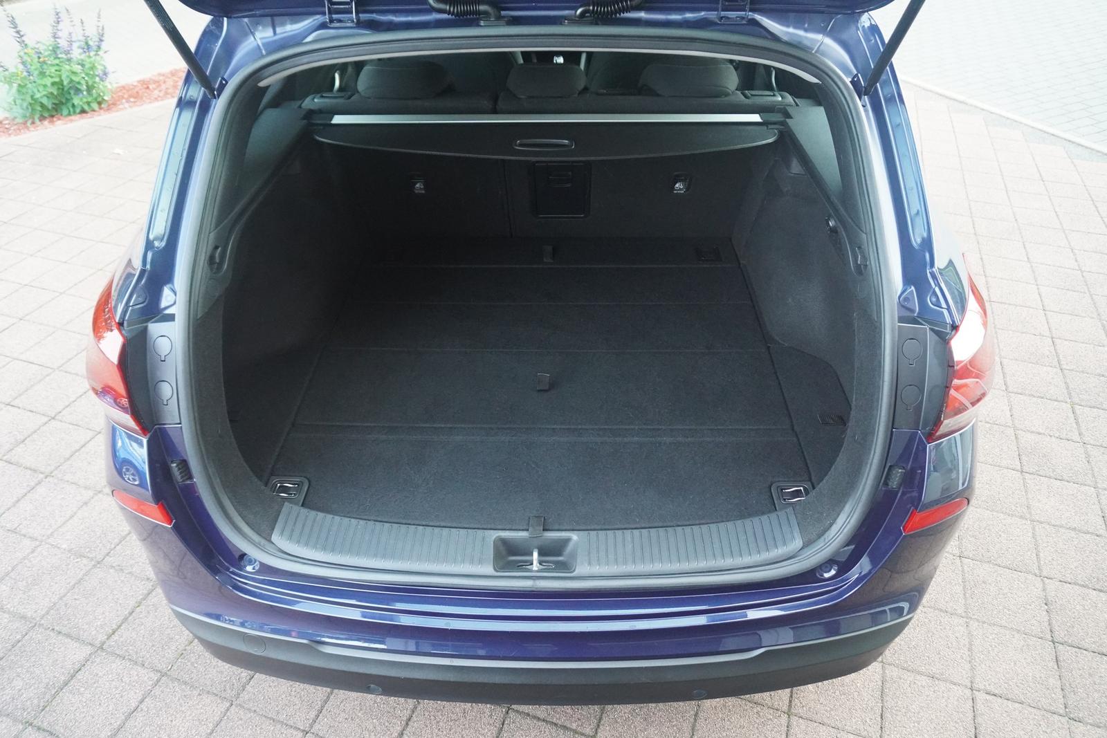 Hyundai i30 Kombi 1.4 T-GDI Trend Klima Tempomat PDC USB