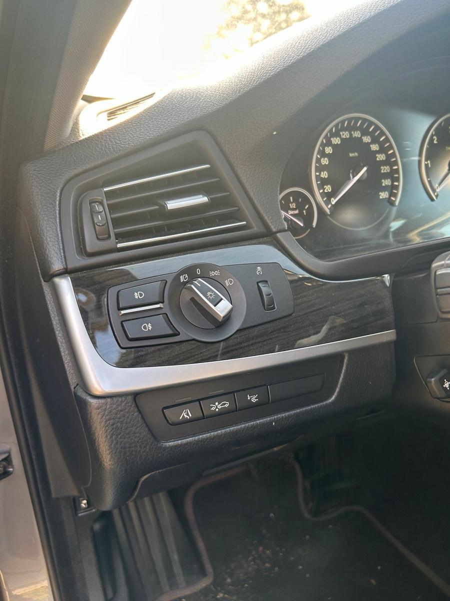 BMW 530 2013 — photo 5
