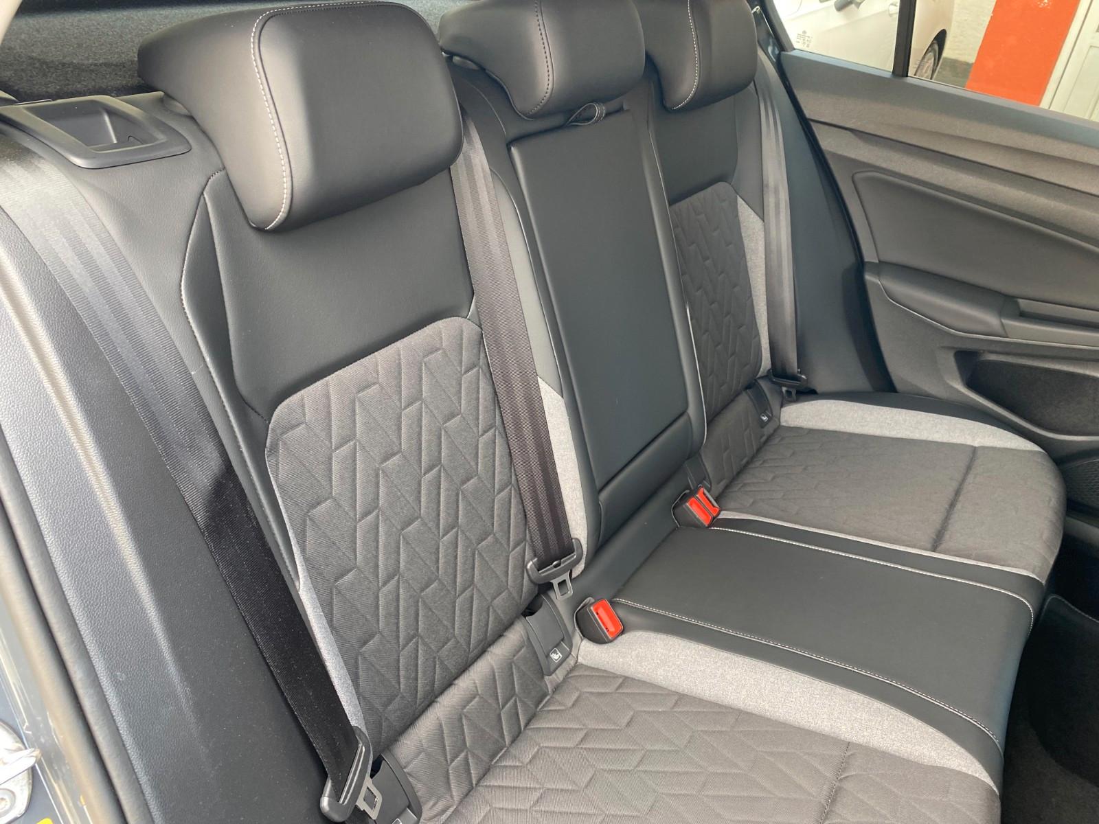 Volkswagen Golf Lim. 1.5 eTSI/Energy/Automatik/Rückfahrkam., миниатюра 18