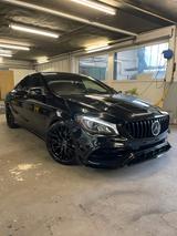 Mercedes-Benz CLA 250 4MATIC DCT AMG Line - Mercedes-Benz CLA 250 aus 2017