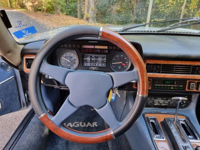 Jaguar XJSC 5.3 V12 HE Automatik Targa Oldtimer