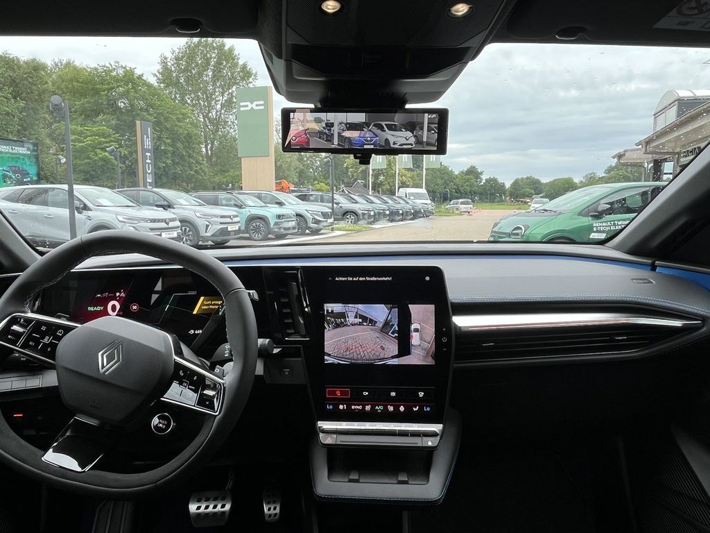 RENAULT Megane E-TECH - Bild 10