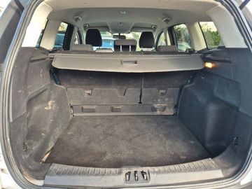Ford Kuga - 10