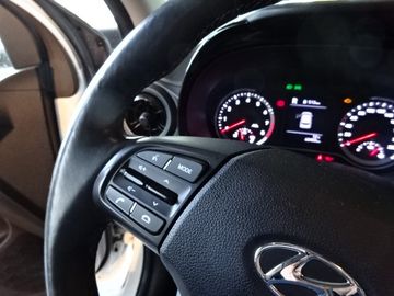 Fotografie 18 des Hyundai i10 Edition 30 *Klima* SHZ* PDC*Alu*12M Garantie