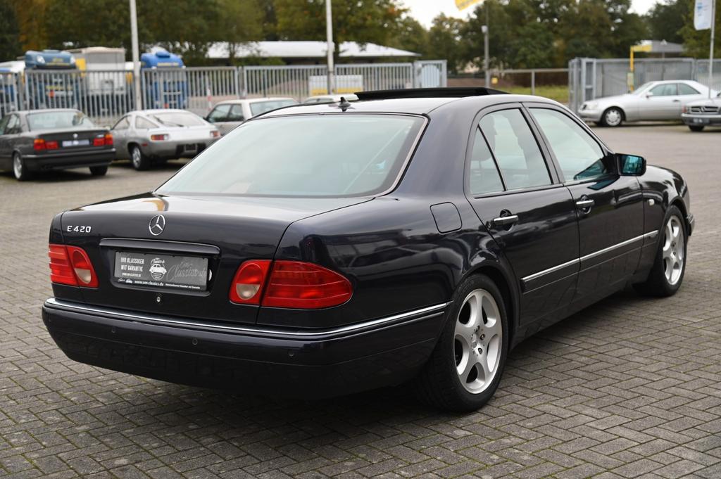 Mercedes-Benz E 420