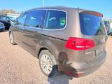 Volkswagen Sharan Style BMT 7 sitze - Volkswagen Sharan mit Diesel-Antrieb: Kleinbus
