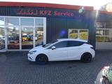 Opel Astra K Lim. INNOVATION, Navi, Klimaaut. *36 - Opel Astra mit Benzin-Antrieb: Weiß