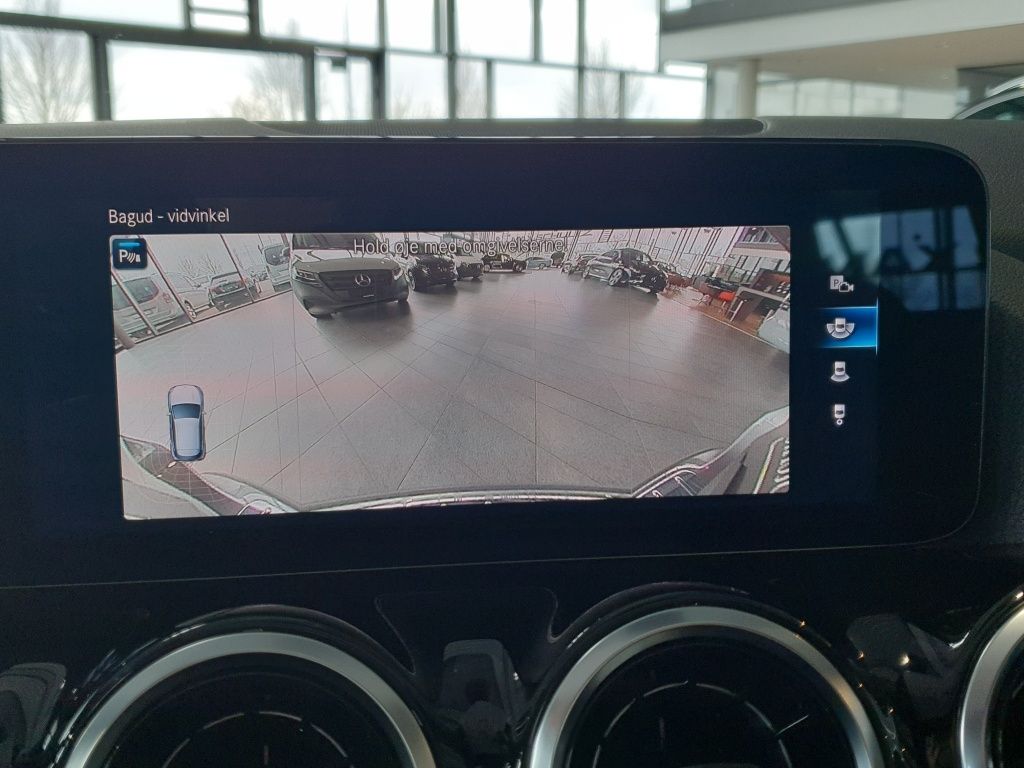 Fahrzeugabbildung Mercedes-Benz GLA 200 el.Heckklappe*AHK*Sitzheizung*Kamera*LED