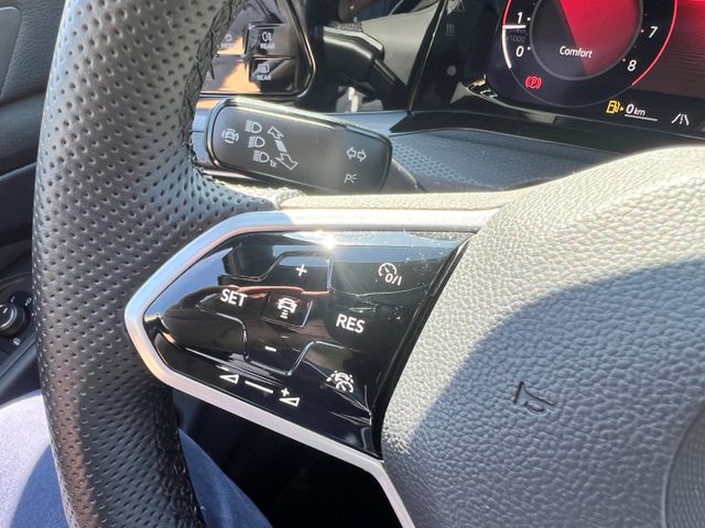 Golf GTI VIII 2.0 TSI IQ Light Navi Panorama 18 