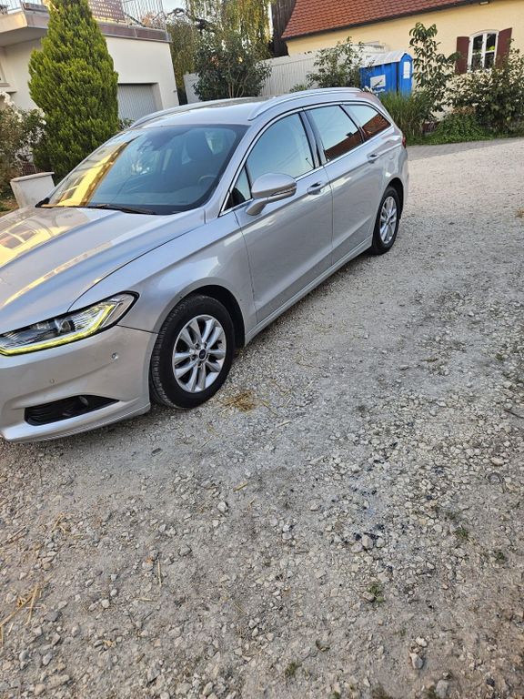Image of Ford Mondeo