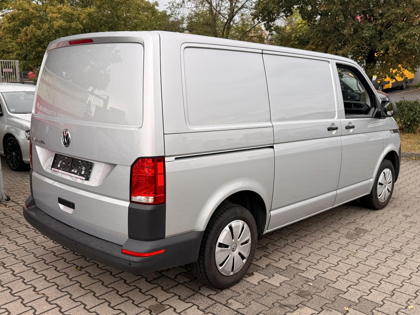 Volkswagen T6.1 2.0 TDI Transporter Kasten FWD*GR.NAVI*PDC*